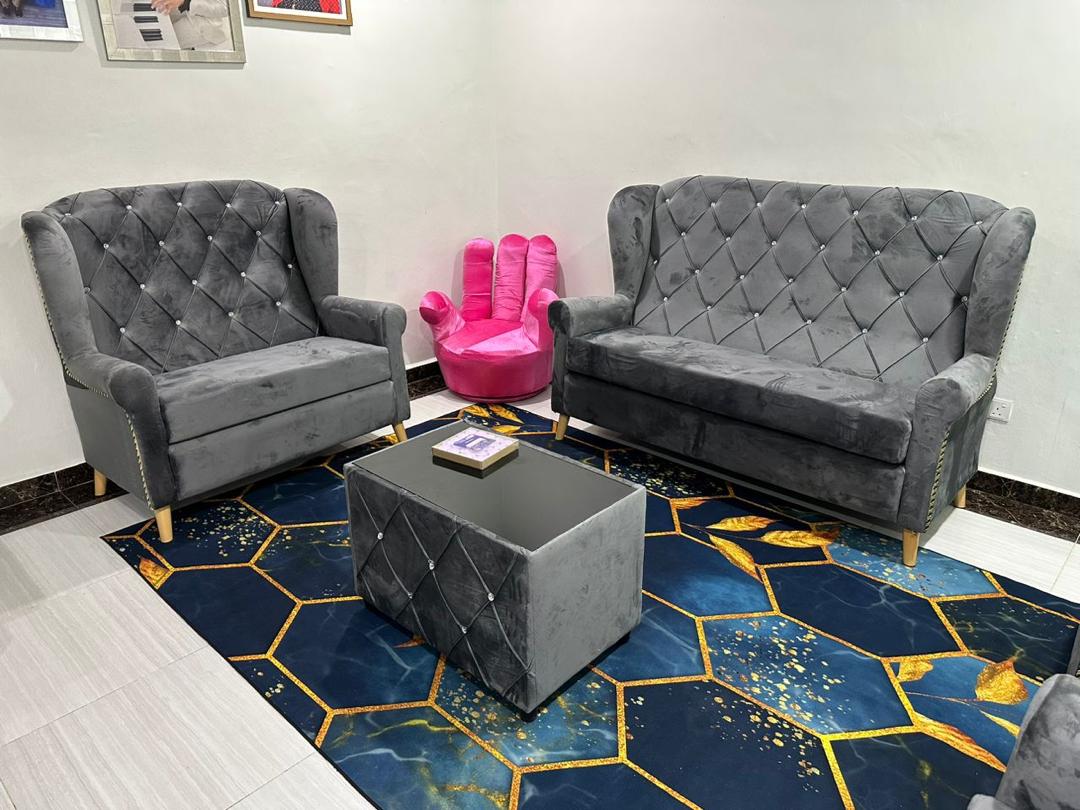 sofa wings chair